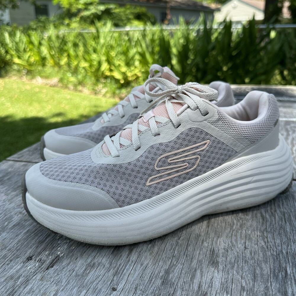 Skechers Women's 10 Max Cushioning Mesh Lace Up Sneakers Tan/Beige A677462 70